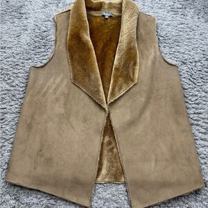 Neiman Marcus Camel Faux Shearling Vest